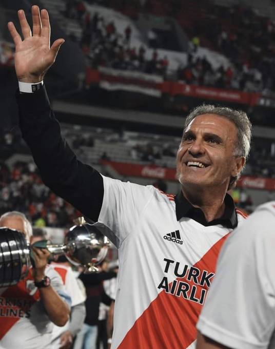 奥斯卡·鲁杰里