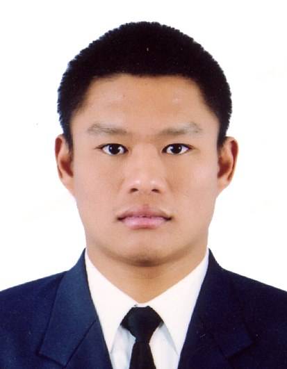 鲁乍甘·尊龙