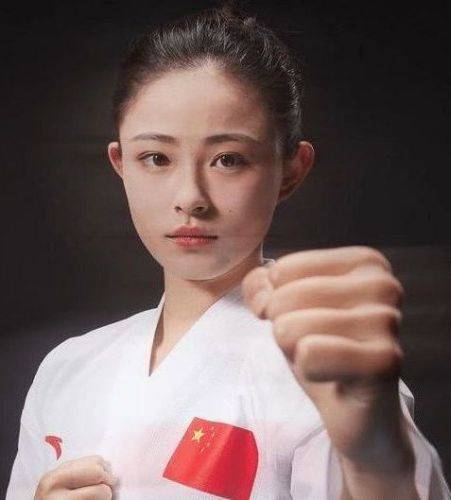 龚莉