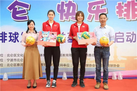 杜清清 