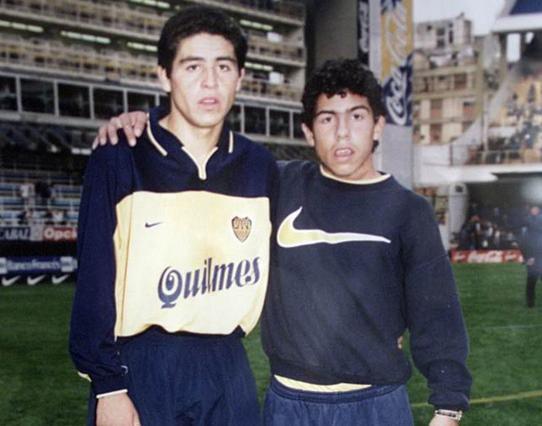 少年特维斯（右）和里克尔梅（左）