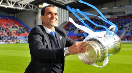 率领维冈竞技夺得2013年足总杯冠军