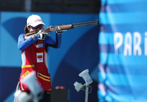 中国选手江伊婷在比赛中