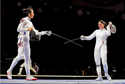 2021年5月，江旻憓（左）东奥女子重剑个人赛现场