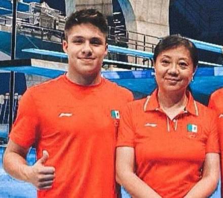 奥尔韦拉与马进教练