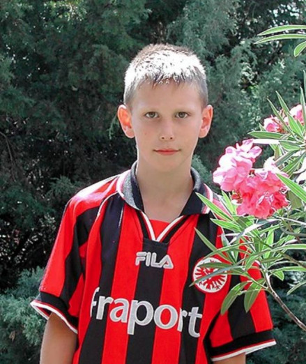 聚勒曾在法兰克福短暂试训