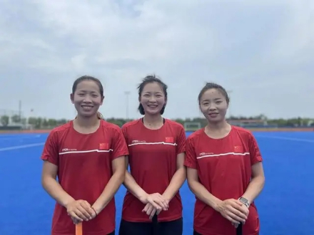 欧紫霞（中间）即将出征东京奥运