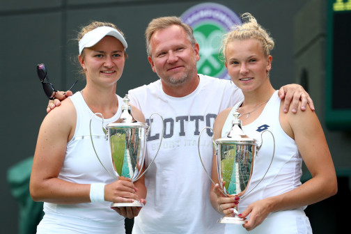 2018年温网女双冠军（戴帽）