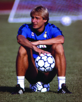 尤尔根·克林斯曼