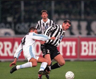 1999-2003效力于拉齐奥