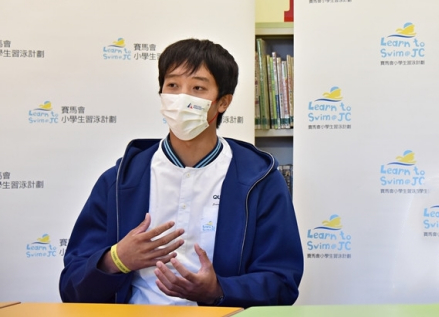 郑清然参加公益讲座