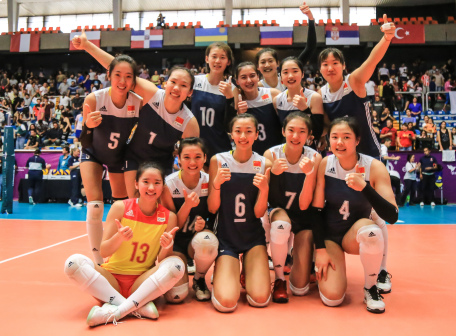 缪伊雯国家青年女排