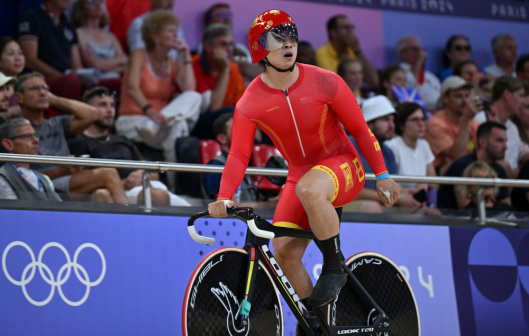 中国队选手郭帅在比赛后