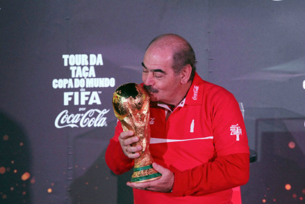 里维利诺和大力神杯