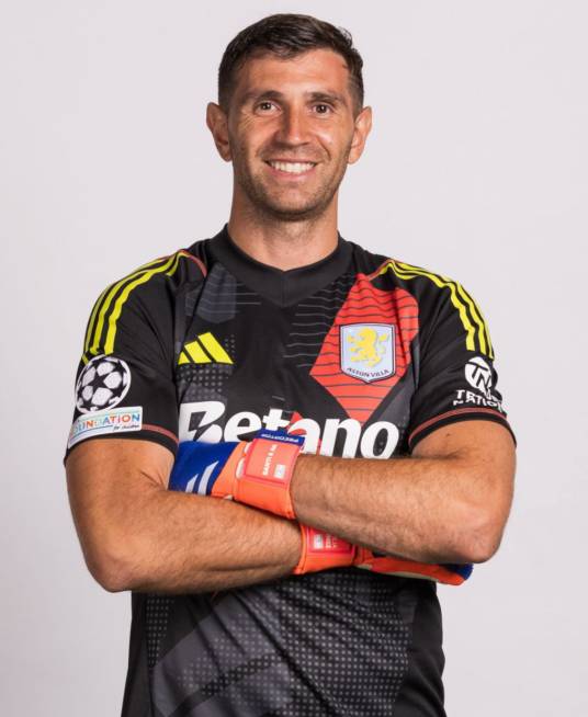 埃米利亚诺·马丁内斯