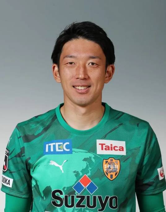 权田修一