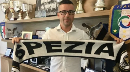 担任斯佩齐亚顾问