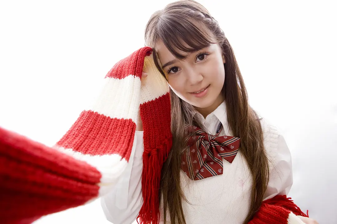 奥真奈美