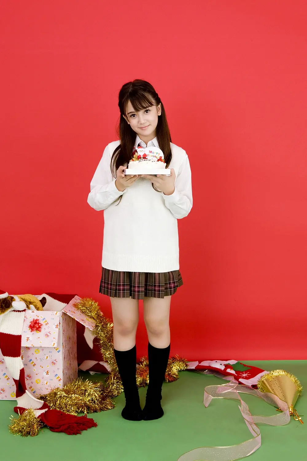 奥真奈美