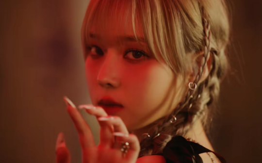 《Girls》MV