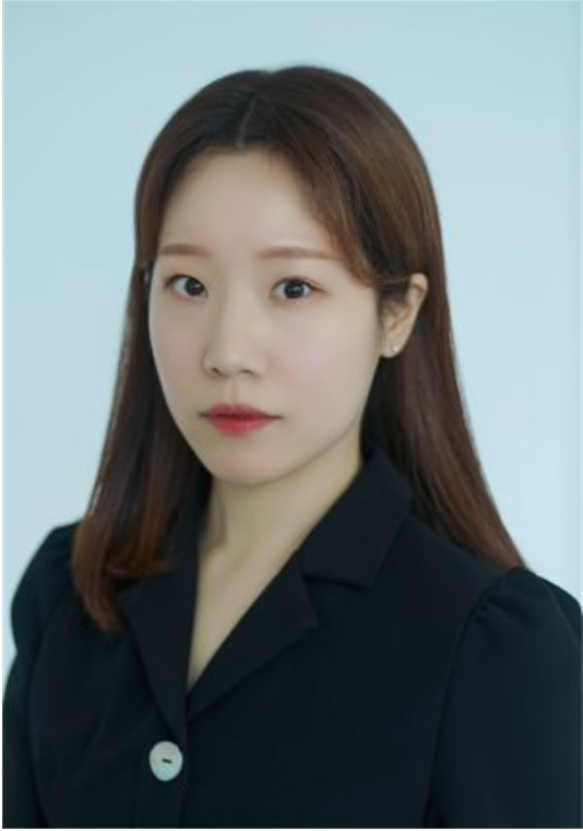 杨夏尹