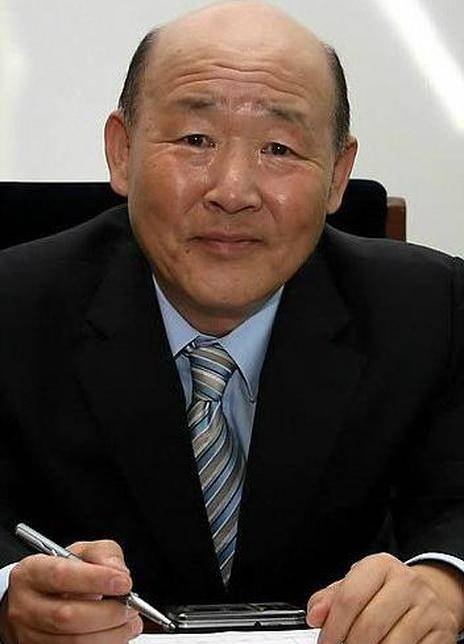 朴容植