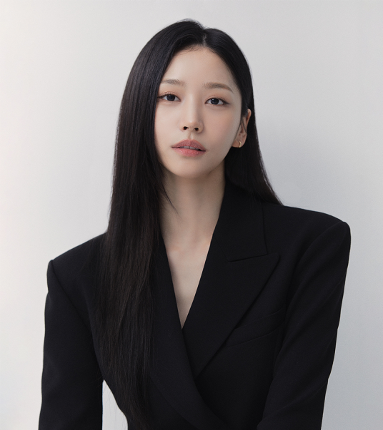 李瑜瑛
