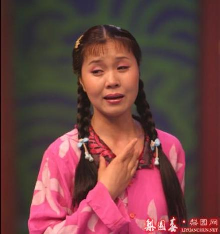 杨红霞