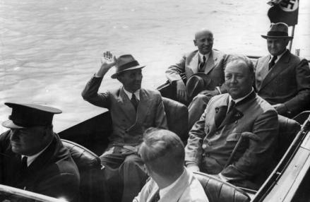 1938年的埃米尔