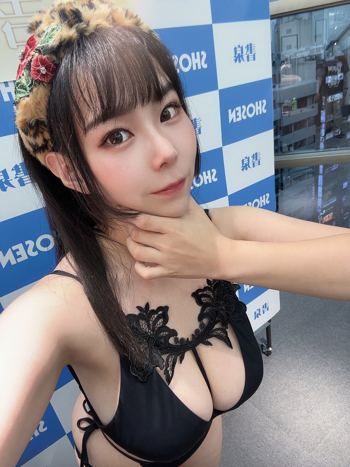 吉根ゆりあ
