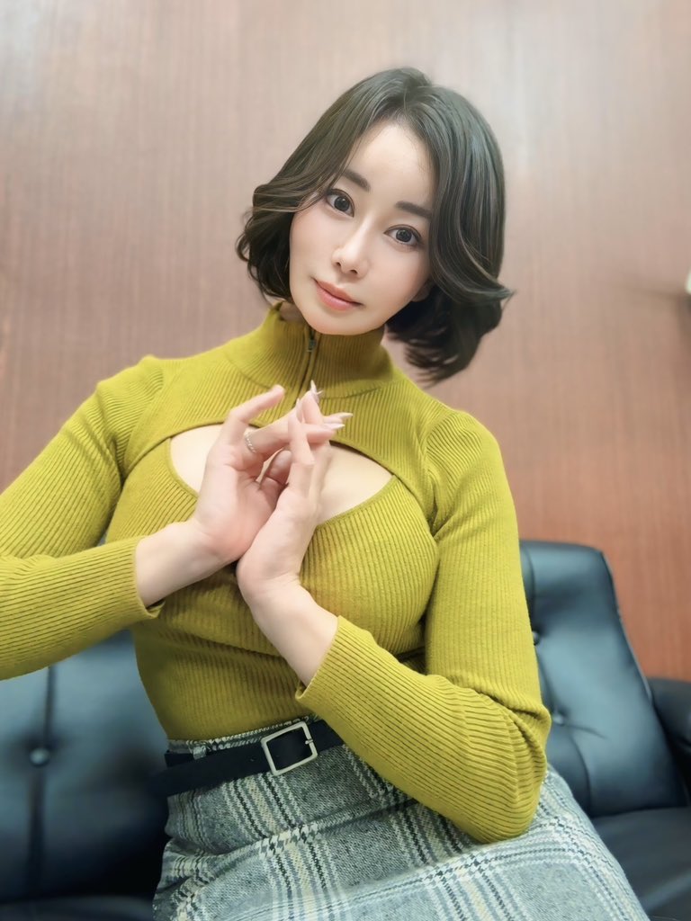 明里ともか
