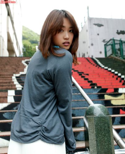 村上凉子