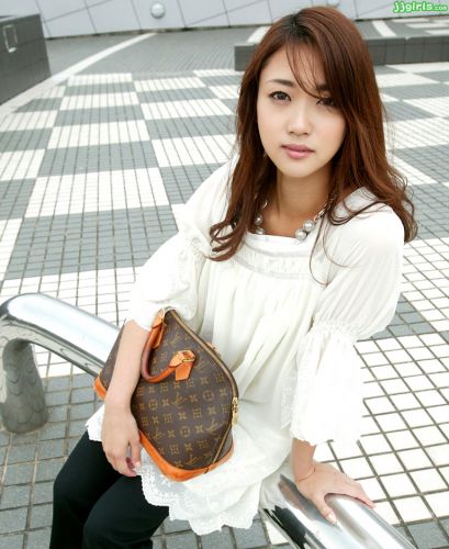 村上凉子
