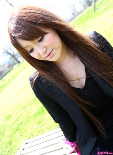 加藤朱里